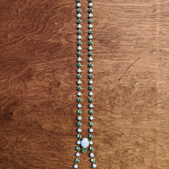 Vintage Milk Glass & Green Rhinestone Necklace - Picture 7 of 7